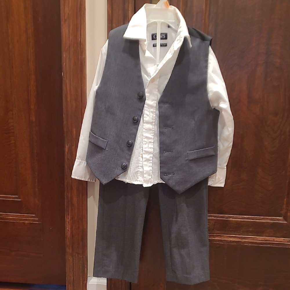 Chaps Gray and White Kids Matching Set
